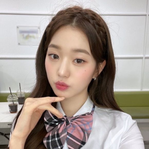 Meet your Posher, Narjis - Picture 1 of 1